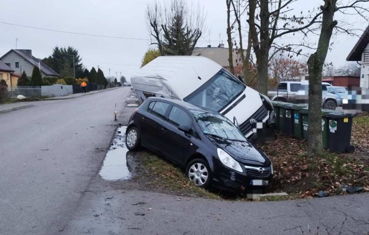 Wypadek w Wróblewku. Do szpitala trafiła 56-latka